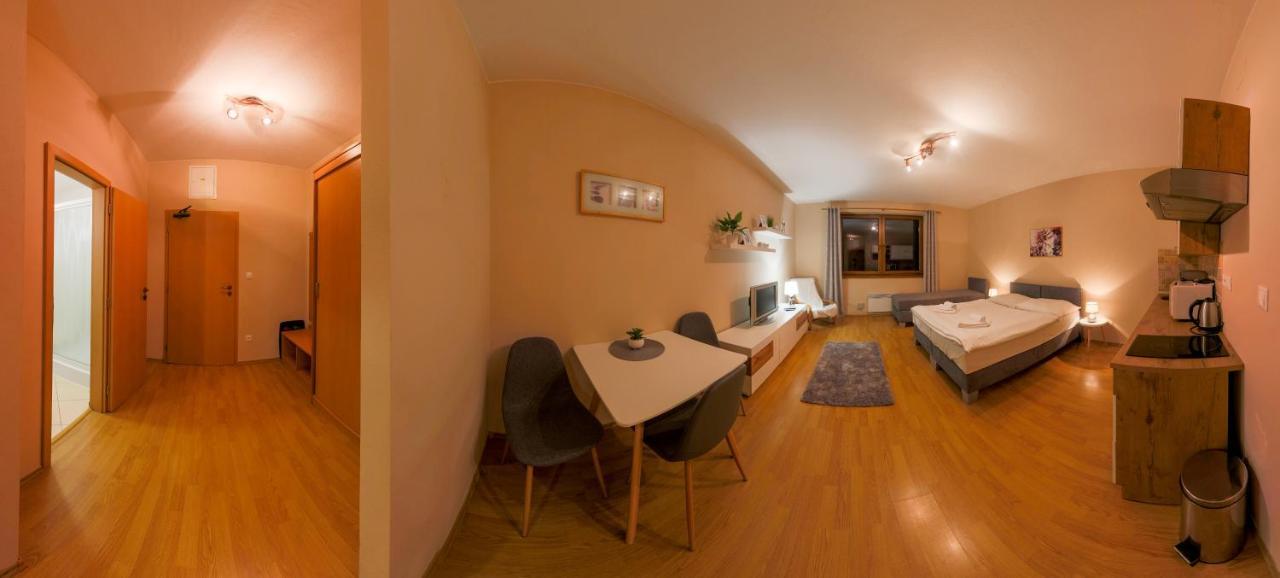 Apartmany Fatrapark 1 S Wellnessom Hrabovska Dolina Ruzomberok Buitenkant foto