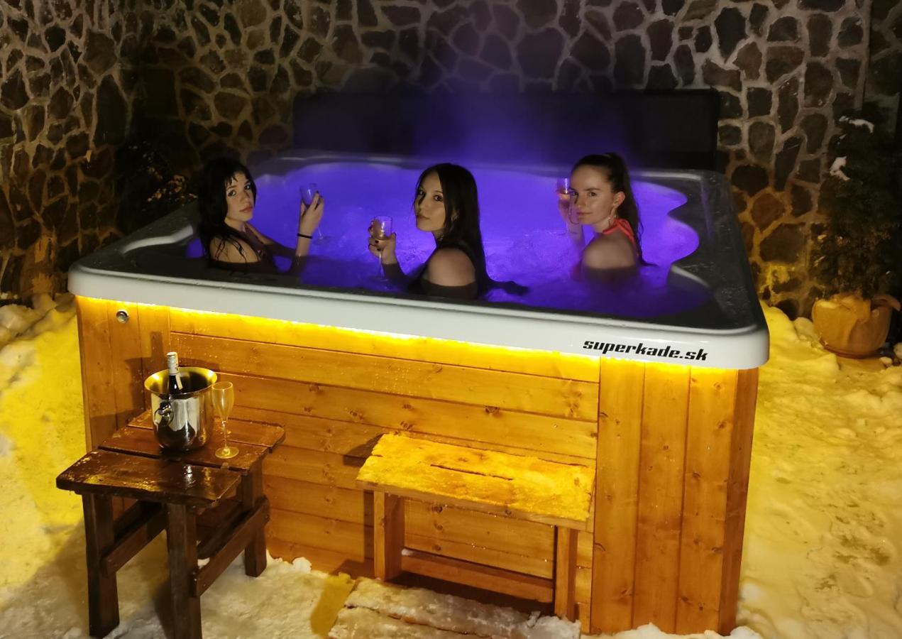 Apartmany Fatrapark 1 S Wellnessom Hrabovska Dolina Ruzomberok Buitenkant foto