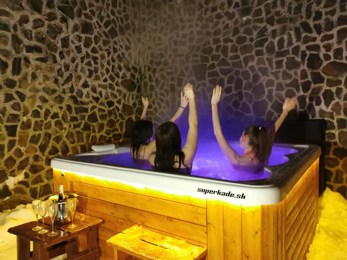 Apartmany Fatrapark 1 S Wellnessom Hrabovska Dolina Ruzomberok Buitenkant foto