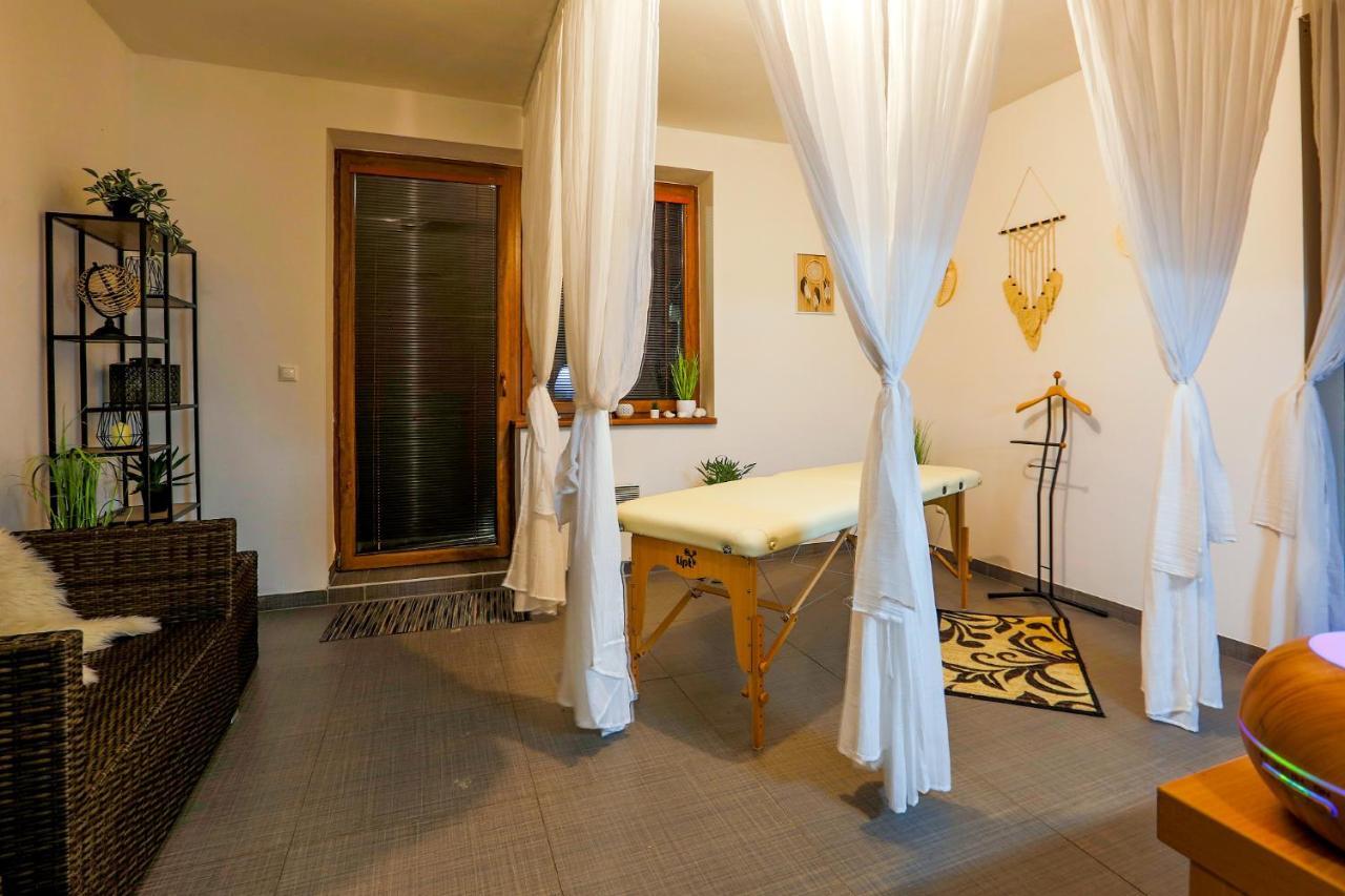 Apartmany Fatrapark 1 S Wellnessom Hrabovska Dolina Ruzomberok Buitenkant foto